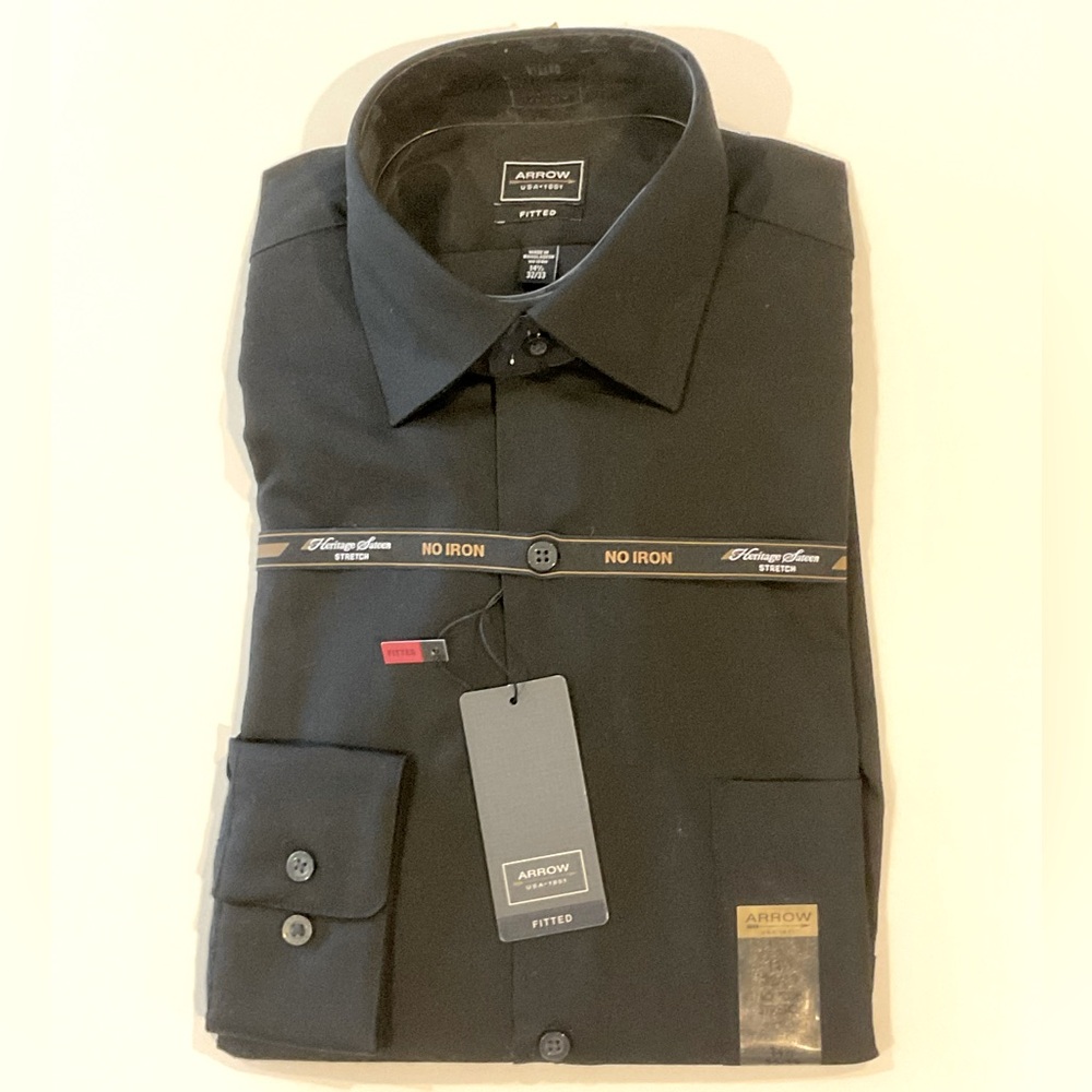 ARROW Fitted No-Iron Men’s Black Long Sleeve Dress Shirt - 14.5” x 32/33